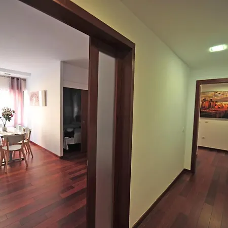 Playa Moderno 3 Dormitorios 2 Banos Apartment *