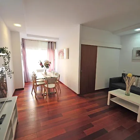 Playa Moderno 3 Dormitorios 2 Banos Apartment